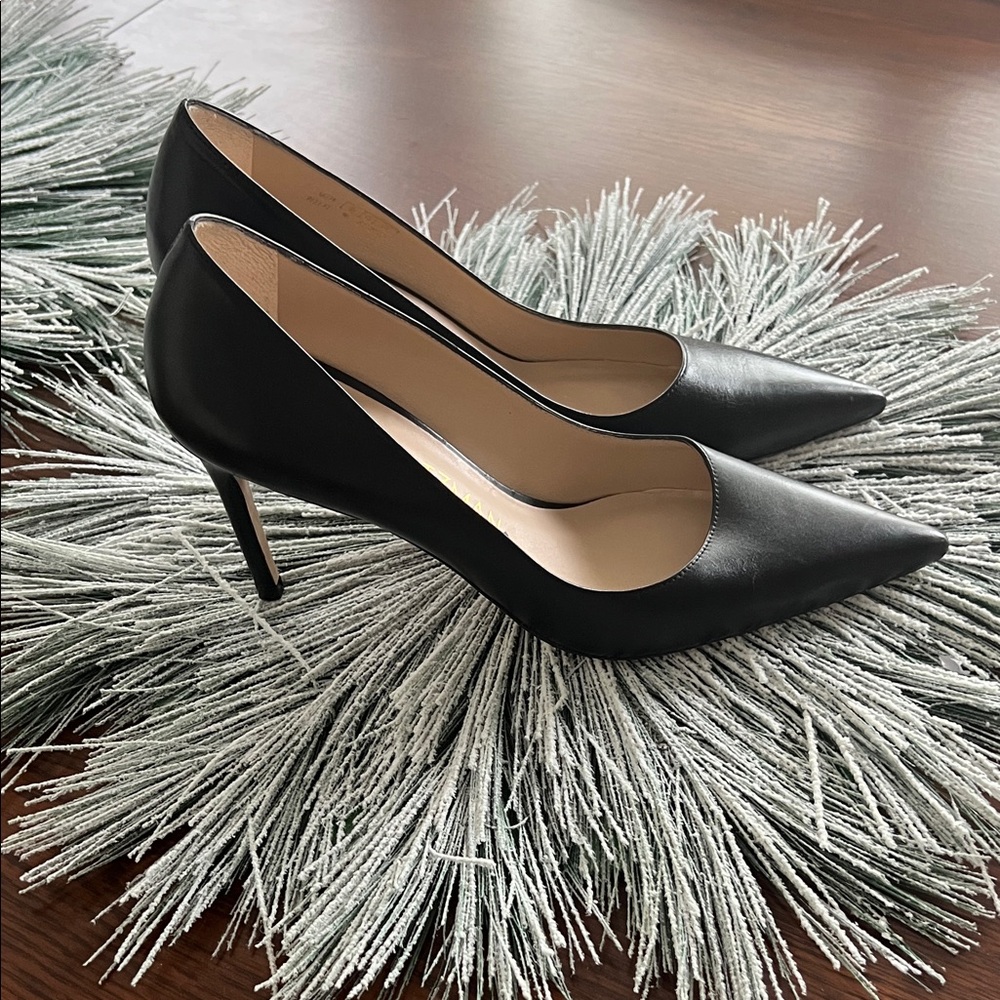 Stuart Weitzman Black Leather Heels